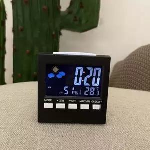 온습도 디지털 시계 인테리어 스누즈 탁상용 온습도 알람 시계 침실 온습도계 정사각형 라이트 간절기 제어