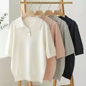 [샵앤] 여성 카라넥 반오픈 심플 비스코스 반팔 니트티 DGB-WKN-2512