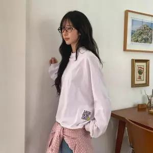 [하프클럽/다잇템]여성 롱슬리브 패치 빅사이즈 나염 맨투맨