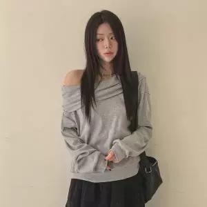 [하프클럽/옷자락]여성 여리핏 오프숄더 후드 폴리혼합 맨투맨