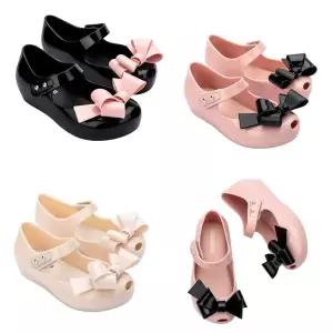 [토박스](타임스퀘어점패션관)[미니멜리사] 향기나는 젤리샌들 울트라걸 클래시 베이비 MSKCF2TSUC11-...