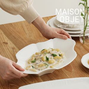 윤도자기 순백 화이트 도자기 오발 메인 플레이트