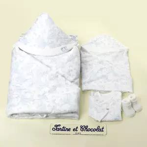 [롯데백화점]타티네쇼콜라 트왈드배냇저고리+속싸개+겉싸개+단말(출산준비물선물4종세트)TNORAG182B