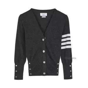 [롯데백화점]톰브라운 [라벨루쏘] FW25 여성 캐시미어 4바 가디건 FKC001A 00011 025