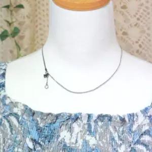 [이어넥핸즈] 꽃과 나비 써지컬스틸 뱀줄 목걸이