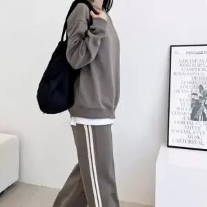 자 빅사이즈 커플 사선 디테일 맨투맨 테잎 라인 트랙 팬츠 세트