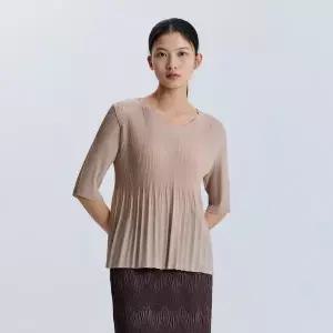 [플리츠미](대구신세계)플레어 브이넥 반팔 티셔츠_EPTSM326021