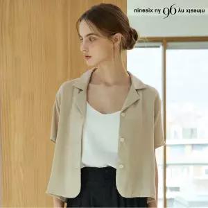 [나인식스뉴욕]오픈카라 크롭 린넨 반팔 셔츠 (NQ2BA005L0)