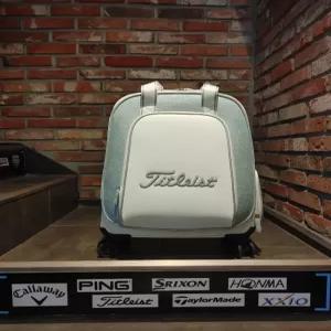 중고 [정품] 타이틀리스트 여성 휠 바퀴 보스톤백 화이트/민트 AS가능