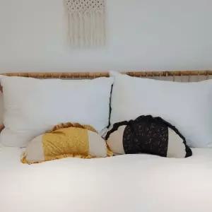 리브하우스 시원한 메밀 낮은 반달 베개 811565