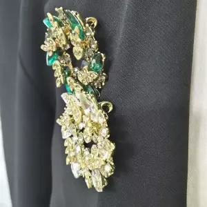 럭셔리 큐빅브로치 1P 여성 악세서리 패션소품 정장 포인트 악세사리 화려한 스타일