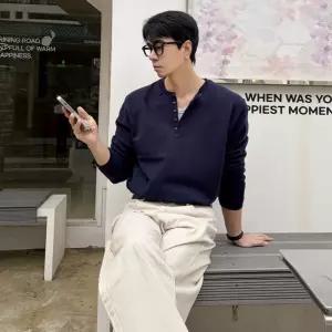 남자 소프트 모달 헨리넥 버튼 긴팔 니트