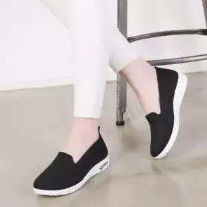 [다잇템] 여성 망사 봄여름 경량 슬립온