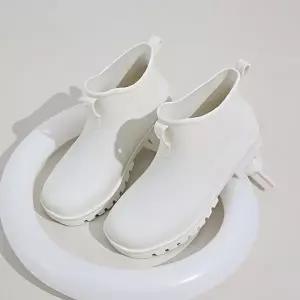 심플한 여름철 키높이 장화 레인부츠 RAIN341