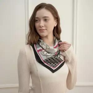 엘르 헤일리 실크 미니 스카프 SE541S319