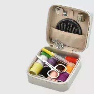 TBZ 바늘실세트 지퍼형 반짇고리함 옷수선 화이트