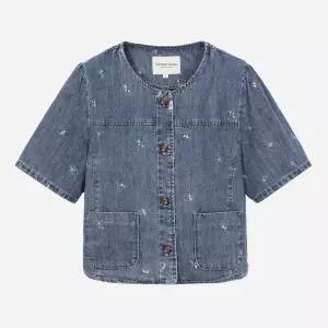 [롯데백화점]써스데이 아일랜드 플라워자수 데님 자켓 T264MJK233W