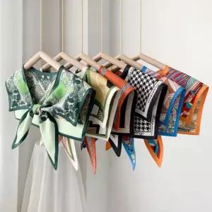 여성 고급스러운 패턴 숄더 어부바 스카프 케이프 케이프스카프 스카프케이프 숏케이프