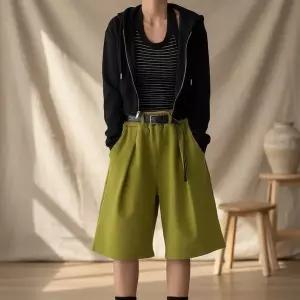 [신세계라이브쇼핑][옷자락] 여성 핀턱 와이드 버뮤다 반바지 더블포켓 5부 밴딩