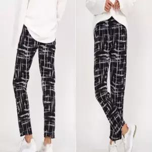 [라일리여성의류] Rly 여성용 융털 기모바지 여성용융털 융기모바지 여성