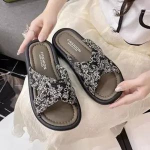 [라일리] Rly 슬리퍼힐 방한 여름 선물 여자슬리퍼 편한신발 고