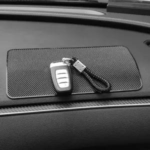 차량용 대시보드 논슬립패드 27x15cm 핸드폰 소지품 거치대 스마트폰 미끄럼방지