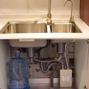 전기 수도꼭지 펌프 12V 2L/min 자동 흡입 카라반 주방용