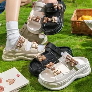 클린바이 여성 여름용 두꺼운바닥 미끄럼방지 발편한 키높이 사무실 리본곰돌이 반샌들 슬리퍼