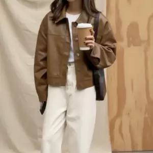 [다잇템] 여성 셔츠형 재킷 레더 빅사이즈 주머니 디테일
