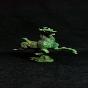 32/2000 날으는 제비를 밟는 골동품 수집 청동 말 가구 장식