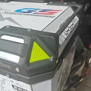 DIY 바이크 오토바이 야간 삼각형 경고 강력 반사 스티커 모토 스쿠터 차체 펜더 탑 케이스 헬멧 데칼 호환