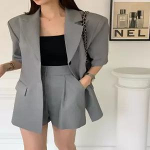 [드레스허그]세엘즈 캐주얼 반팔 수트 앤 팬츠 세트