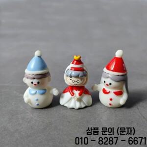 2pc 산타 클로스 눈사람 홈 크리스마스 장식 수지 공예 미니어처 그림 작은 분재 Microlandscape 요정