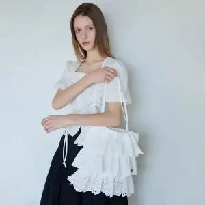 [에고이스트](강남점)[BLUE LABEL] 3단 펀칭 레이스 숄더백 (ES2OAB01)