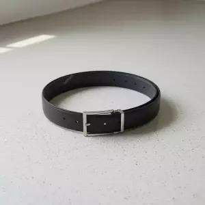 [페라가모]FW25 남성 스퀘어 리버시블 벨트67 9497 NERO ULTRAMARINE 0686658