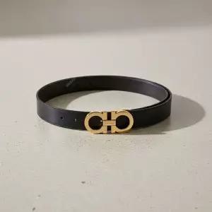 [페라가모]남성 사이즈 조절 가능한 간치니 양면67 5542 NERO HICKORY 0586940