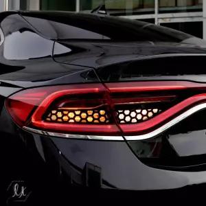 [간지] 그랜저IG 육각 리어램프 브레이크등 타공 스티커 [호환상품]