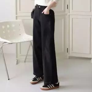 [올리비에스클로젯] 옆절개 블랙 데님 와이드팬츠_O2603DP019A