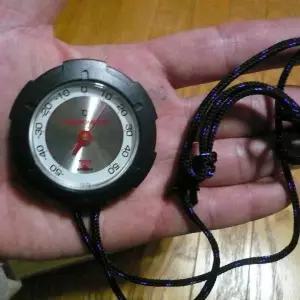 하이킹 온도계 등산용 다기능 기압계 측정기 야외 아웃도어 생존 고도계 키링