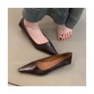 여친 가을 오피스룩 소가죽 미니멀 캣슈즈 구두 스틸레토 펌프스 버전 플랫 패피3