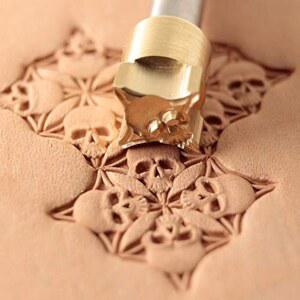 DandS Ltd 해골 가죽 스탬프 도구, 가공, 엠보싱, 조각 및 프로젝트, 벨트, 지갑 DIY 프로젝트를 위한 전문 철강 공예 Mallet #378과 호환 가능