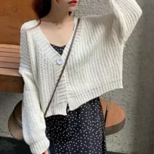 [라일리여성의류] Rly 루즈핏 브이넥 하찌 가디건 간절기 데일리 니트