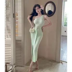 피콜로 민소매 트임 힙포켓 데일리룩 펜슬 스커트 니트 원피스 여친 여름 KUK2