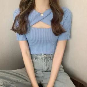 [라일리여성의류] Rly 여성 반팔 크롭니트 얇은 꼬임 골지 이너 티셔츠