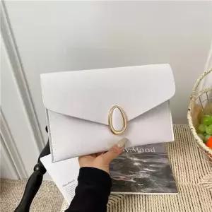 야무치 여사친 데일리룩 가방 클러치백 클러치 럭셔리 백 흐름 휴대용 KUK5