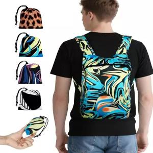 키후사 포켓 사이즈 하이킹 데이팩 패션 패턴 경량 2.8온스 여성 남성 캠핑용 방수 백팩블루앤그린 스월