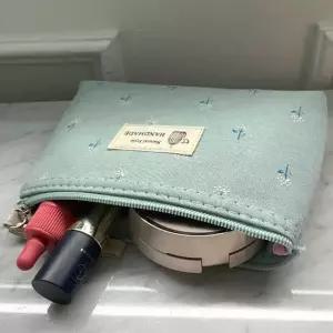 화장품 이너백 천파우치 민트 생리대 백인백