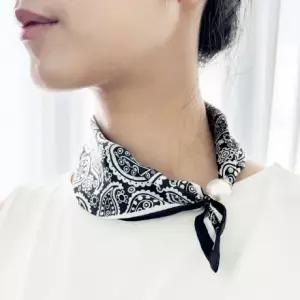 [이거찜] 고급스러운 진주 포인트의 원터치 자석 스카프 예쁜스카프 진주목걸이