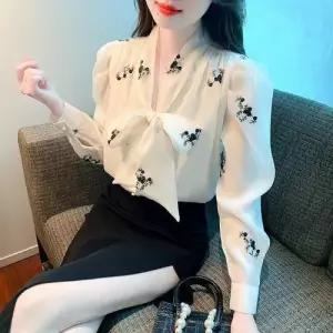 여성 민소매 블라우스 플라워 스트랩 쉬폰 프렌치 리본 긴팔 꽃무늬 브이넥 봄가을 원픽3