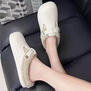 인기상품 버클스 트랩 포인트 퍼 안감 따뜻 푹신한 방한 슬리퍼 [WFKPP5L_260411]